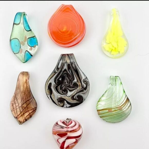 Vintage Murano Style Glass Pendants Lot of 7. Hand Blown - Picture 2 of 16
